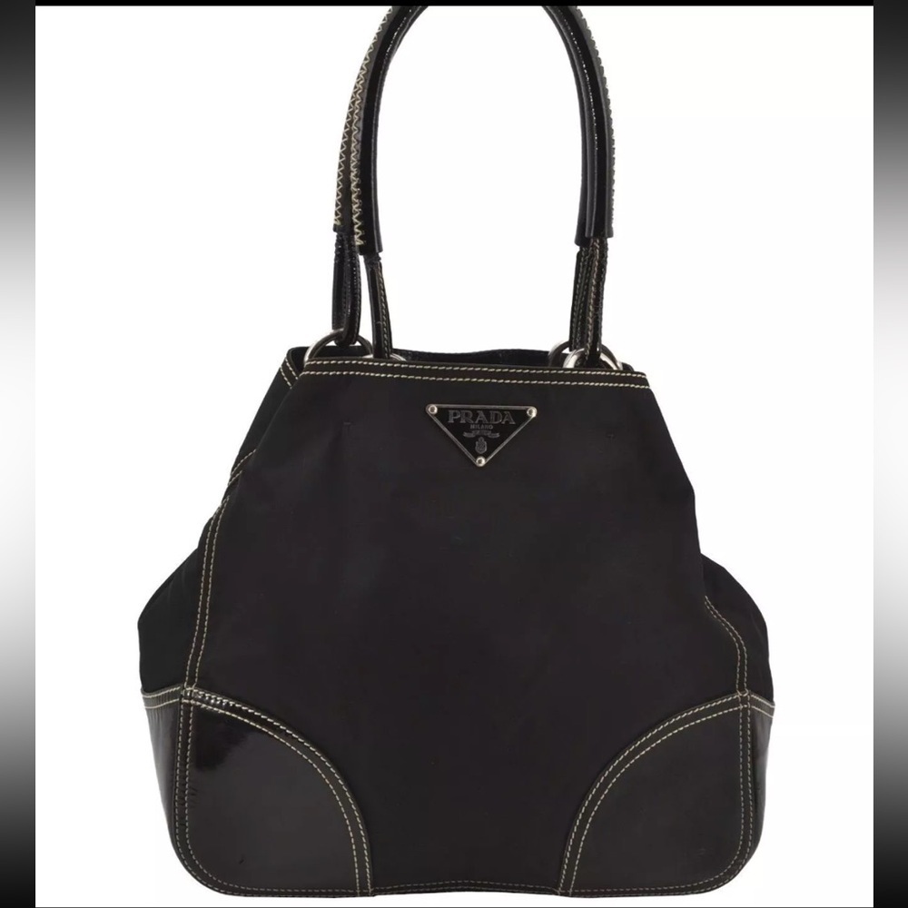 PRADA Black Vintage Nylon Tessuto Enamel‎ Shoulder Tote Bag | Preloved 🖤🖤